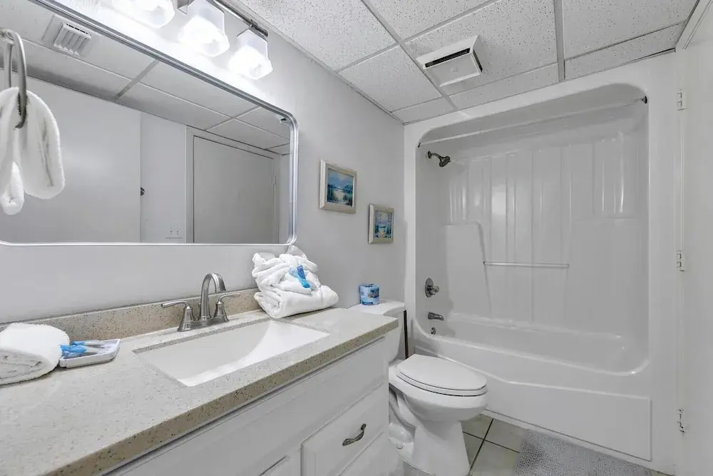 Edgewater Golf Villa 3204