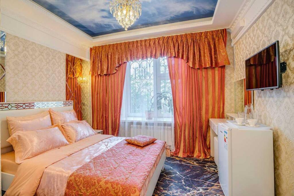 Golden Apartments