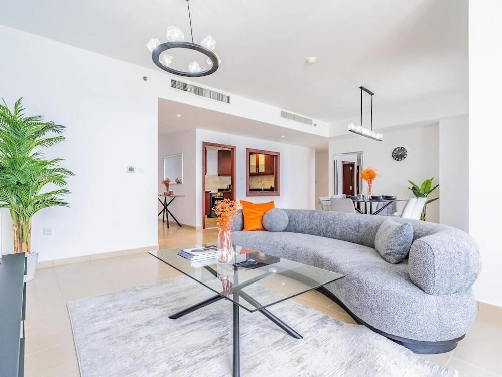 Spacious 2BR-Dubai Eye & Sea View -JBR