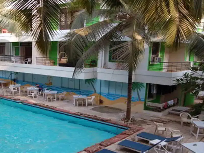 OYO Townhouse 240 Magnum Resorts Candolim