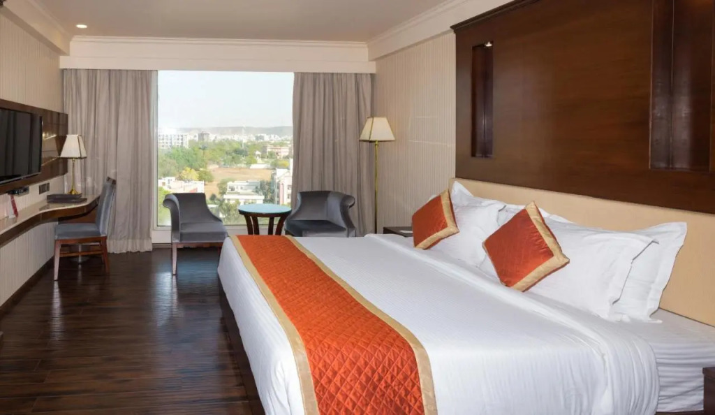 Shakun Hotels And Resorts