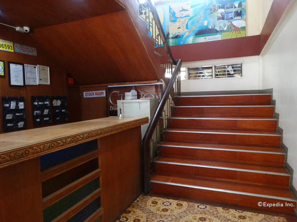 Circon Businessman's Inn