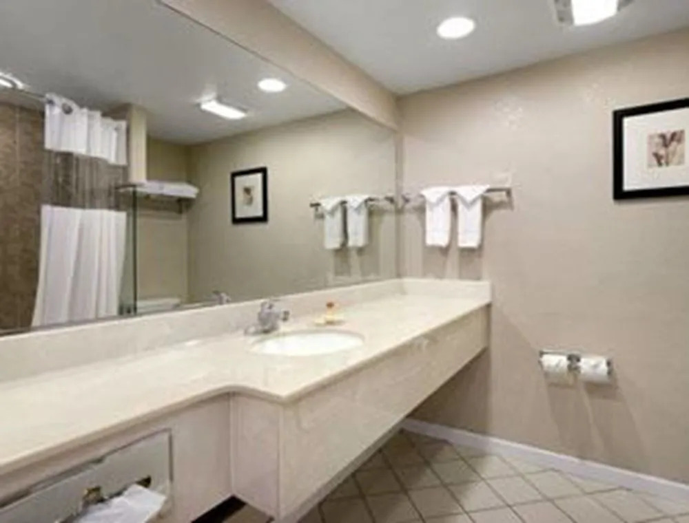 Days Inn Davis