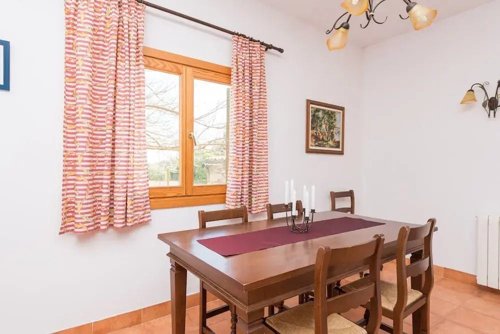 Sa Conca in Manacor With 6 Bedrooms and 4 Bathrooms