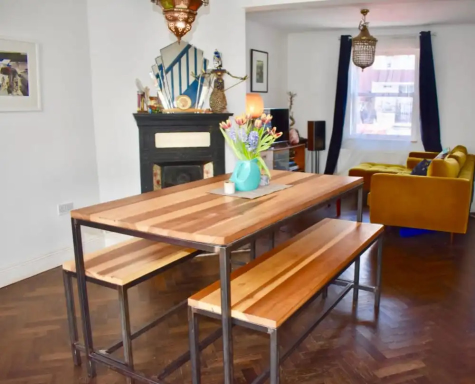 Renovated 2 Bedroom Home in The Liberties