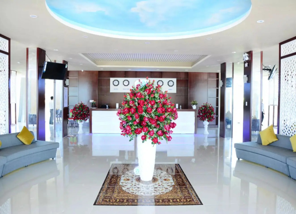 Ozon Hotel