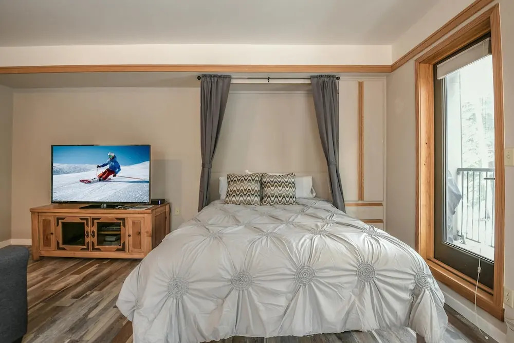 Slopeside 2730