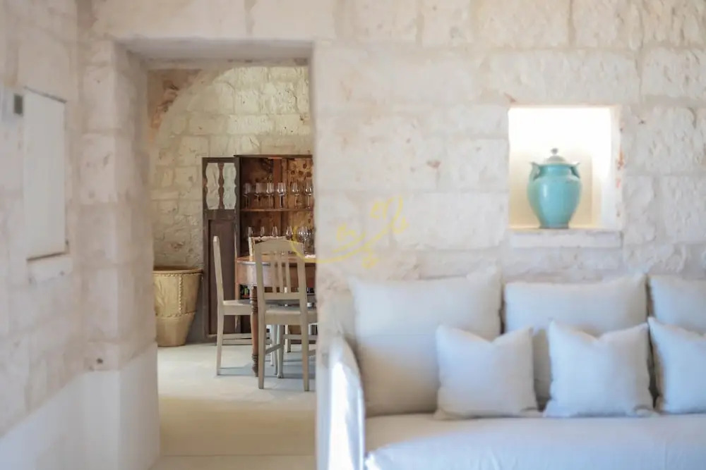 TD I Coni di Pinur Trulli With Scenic Valley View