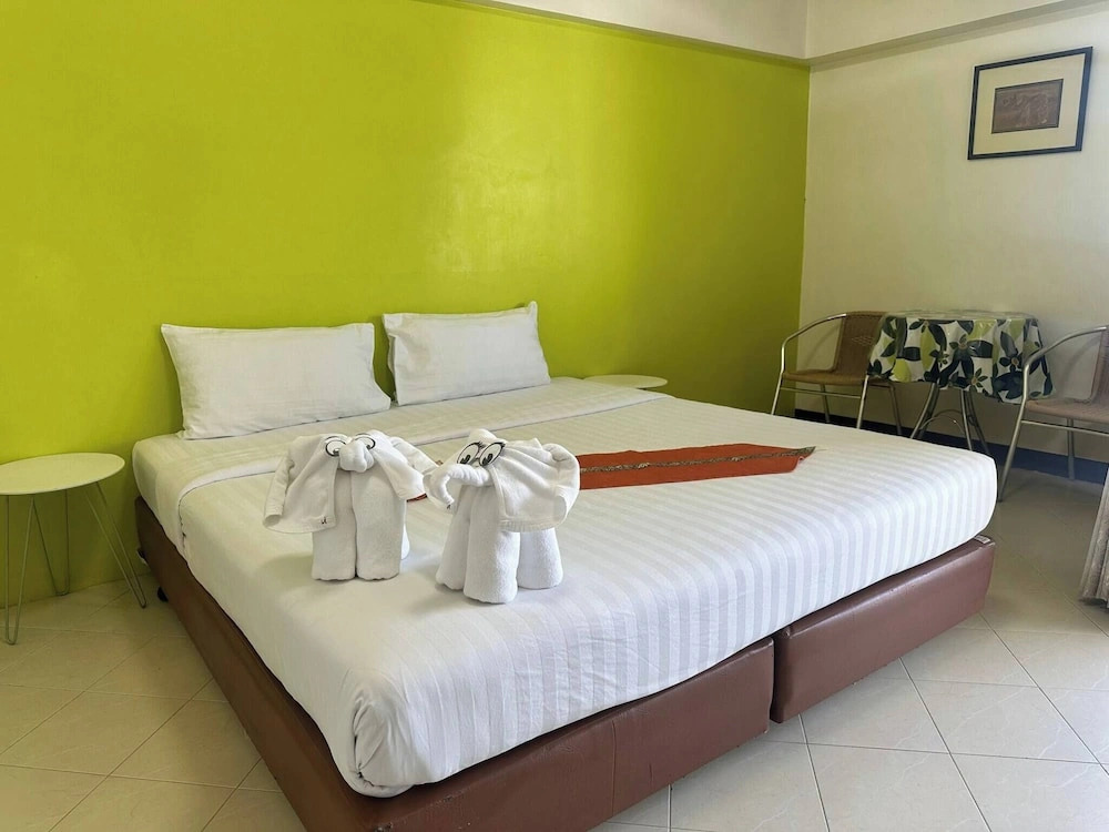 Room-private Apartment in City Center an
