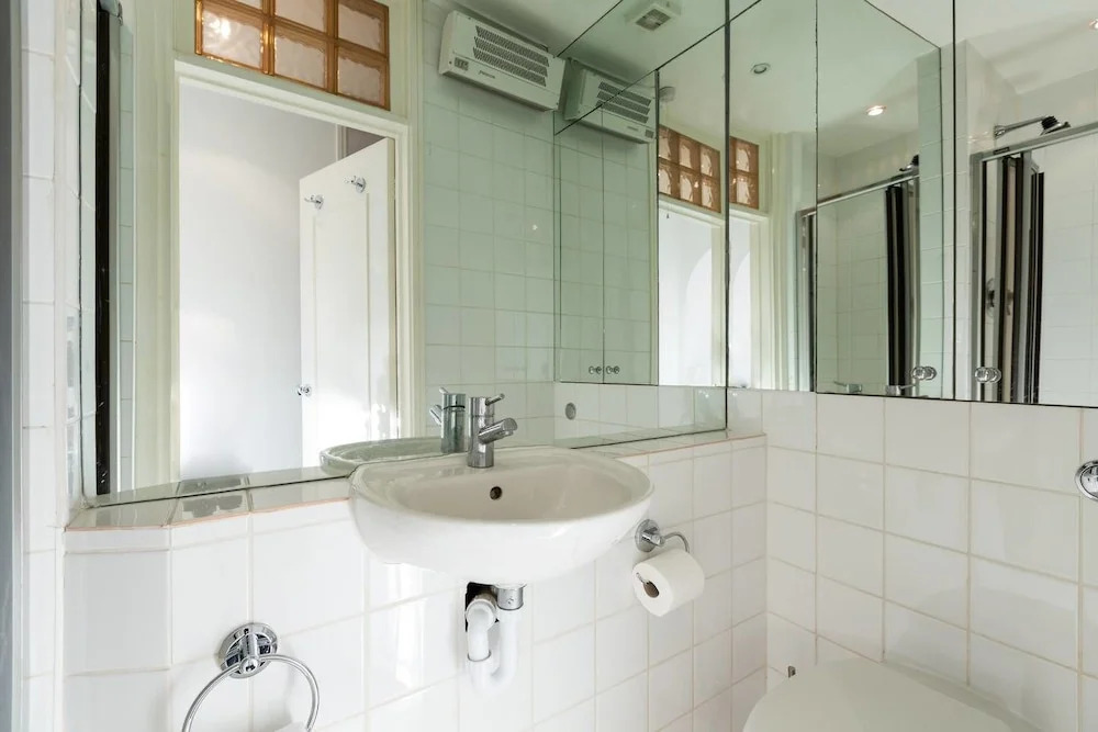 Exquisite and Chic 2 bed 2 Bath Flat in Chelsea