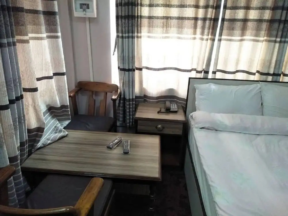 Hotel Cozy Inn