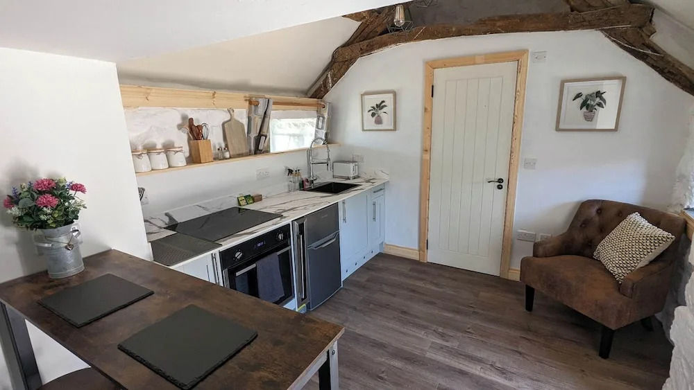Rhiw Goch Inn Holiday Home
