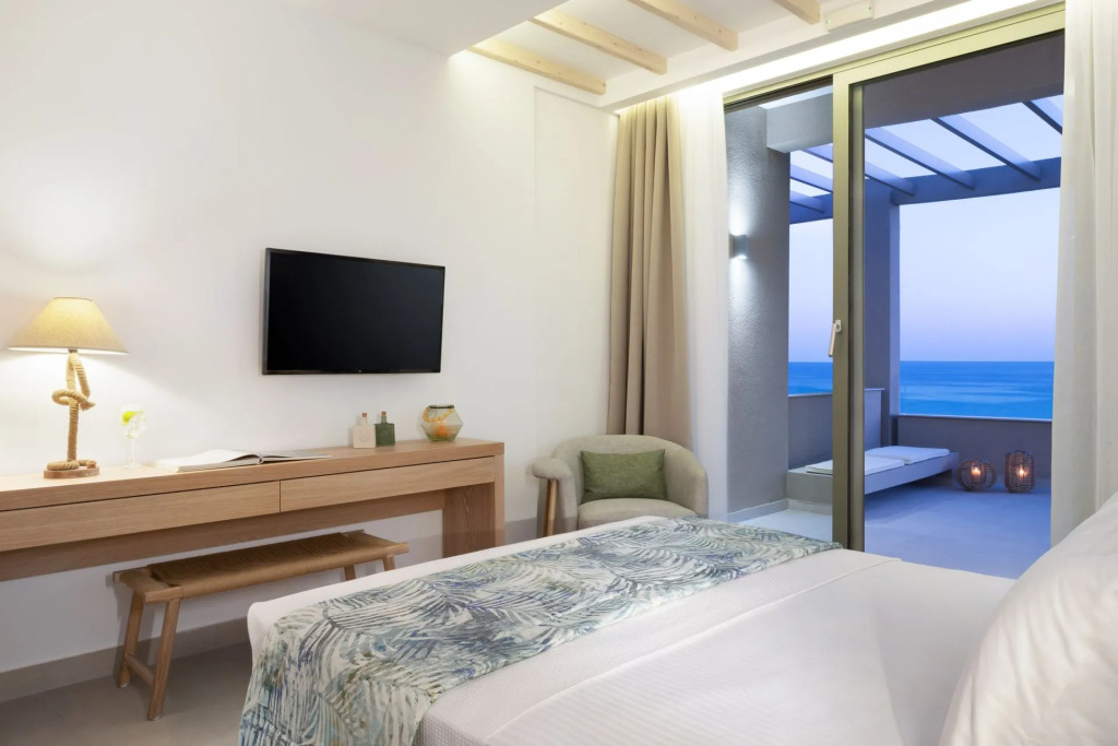 Cavo Delea Villas & Suites