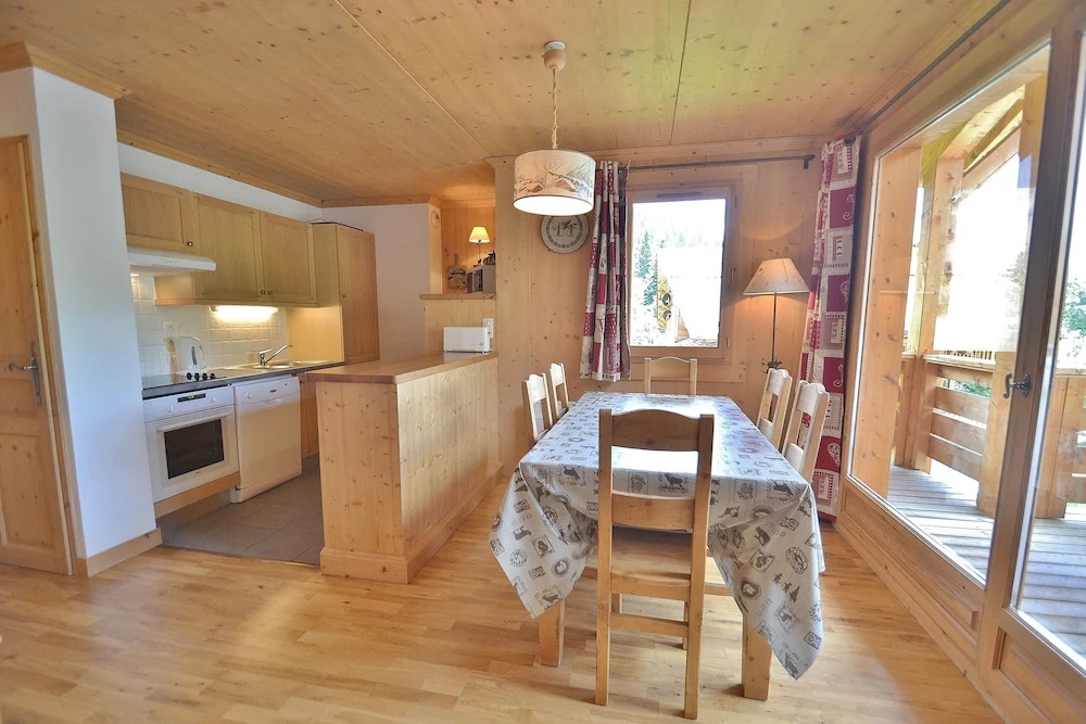 Apt E4 Les Echelles - ARAVIS Holidays