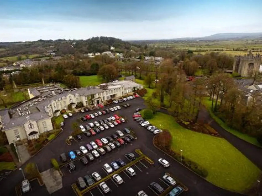 Bunratty Castle Hotel & Leisure Club, BW Premier Collection