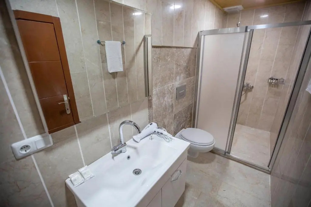 Capiedra Hotel