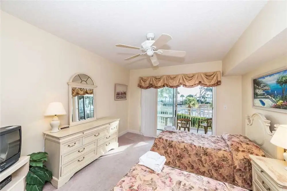 Hampton 6107 by Hilton Head Retreats