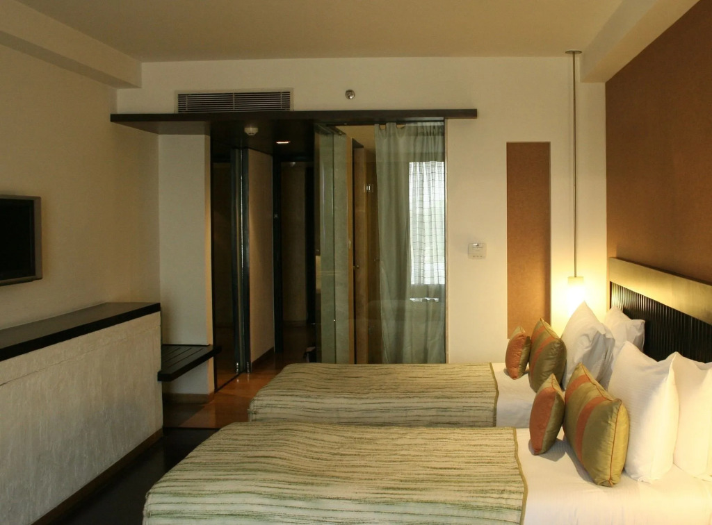 Mosaic Original,Noida