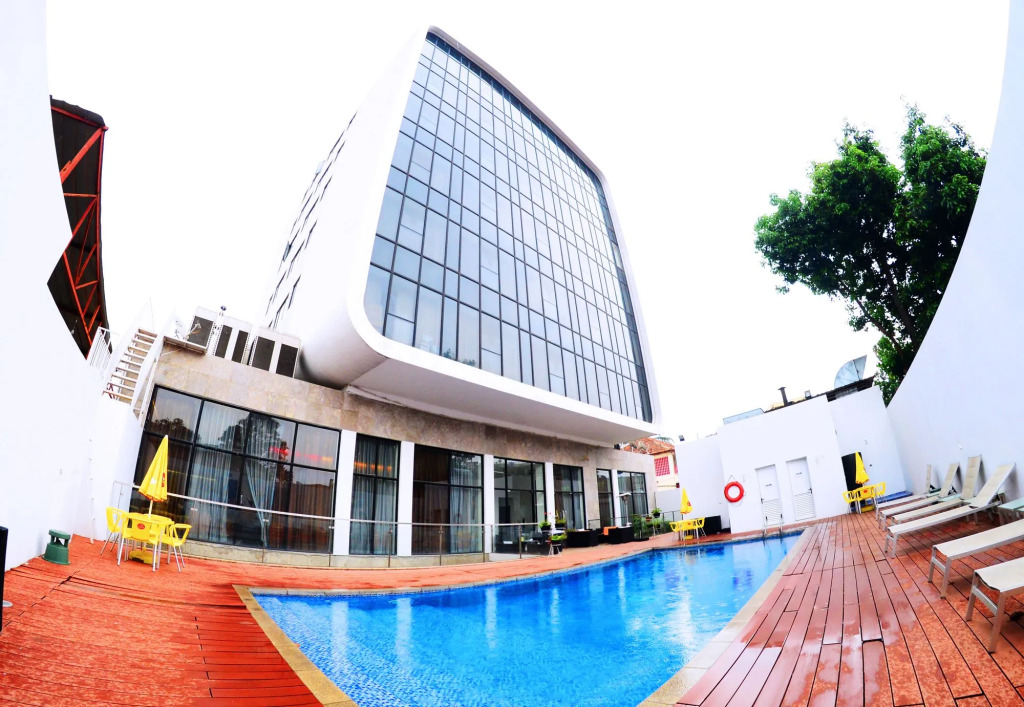 Hotel Ekuikui I