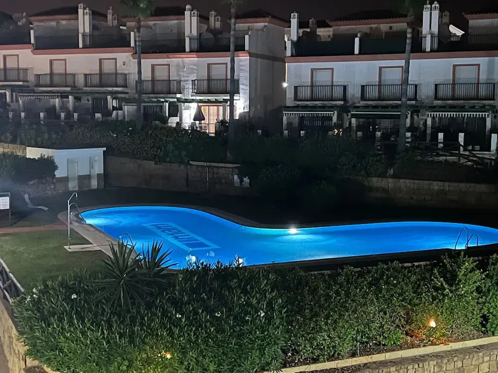 Cabopino/townhouse/marbella/sleeps6/pool