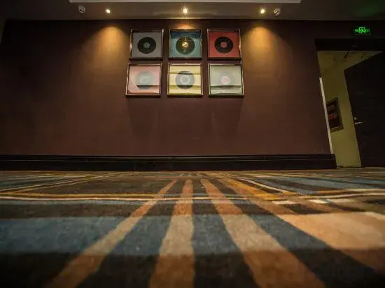 Zhugongfang Creative Hotel (Wenzhou Shuangyu Passenger Transport Center)
