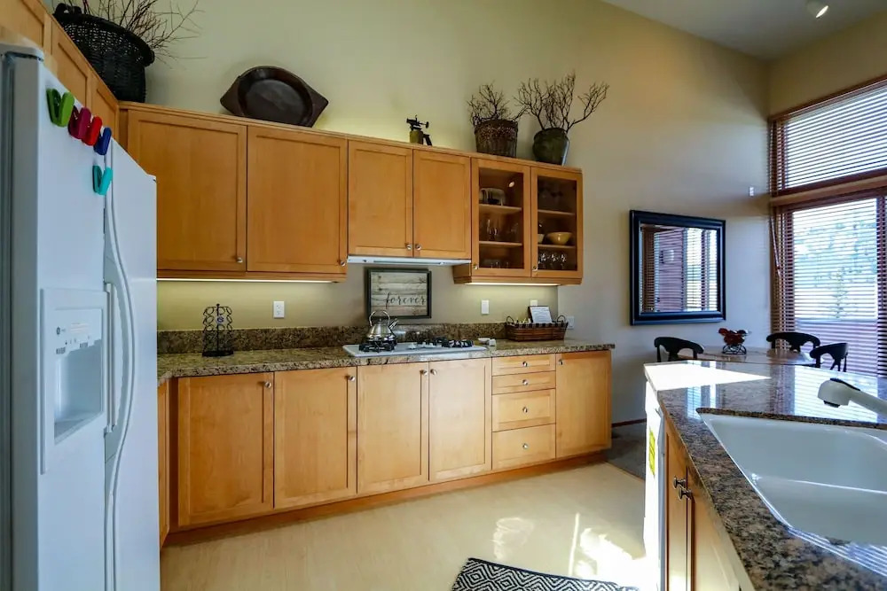 Snowcreek V #997 2 Bedroom Condo by RedAwning