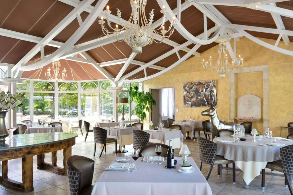 Logis Domaine De Valaudran