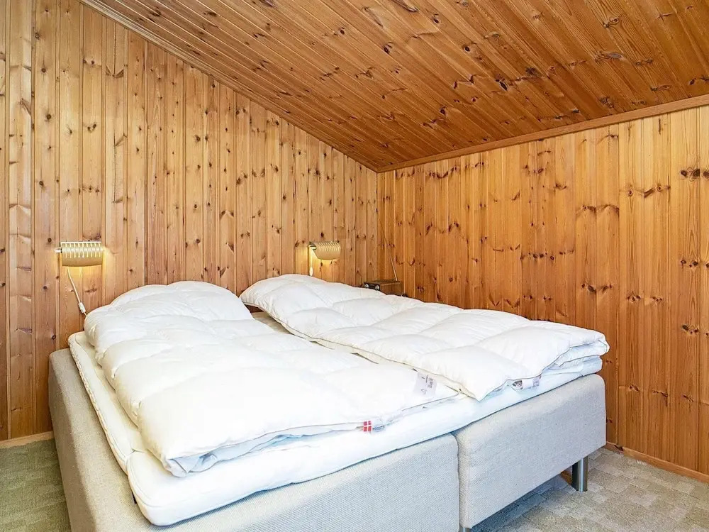 Vintage Holiday Home in Jutland near Child Friendly Beach