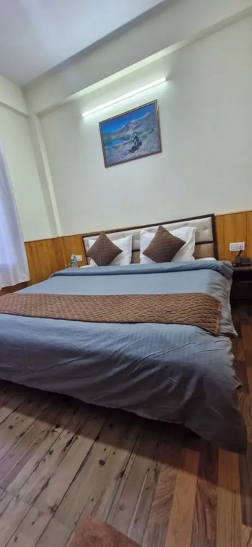 Hotel White Villa
