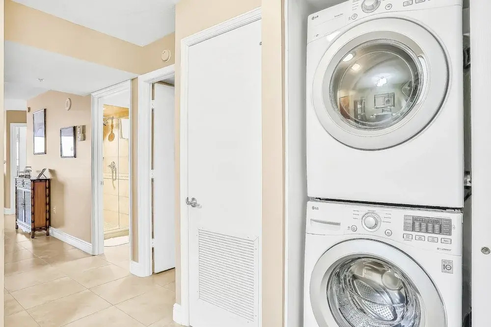 Seawinds 204 - Sea Wind Enjoyment
