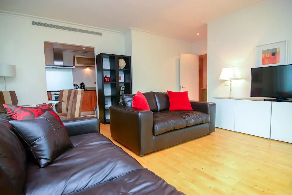 Canary Wharf Riverside Duplex
