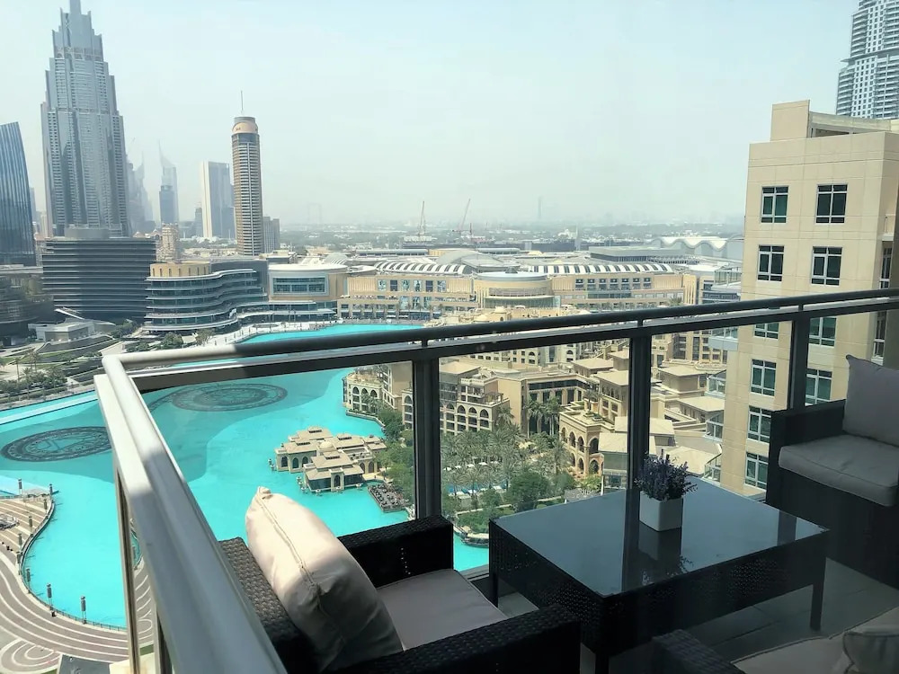 Ultimate Stay 4BR Burj Khalifa view