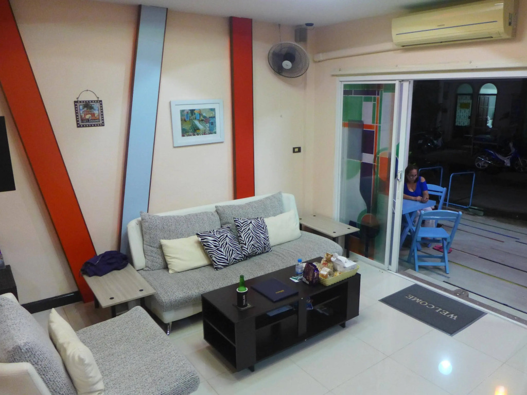 BGW Phuket - Hostel