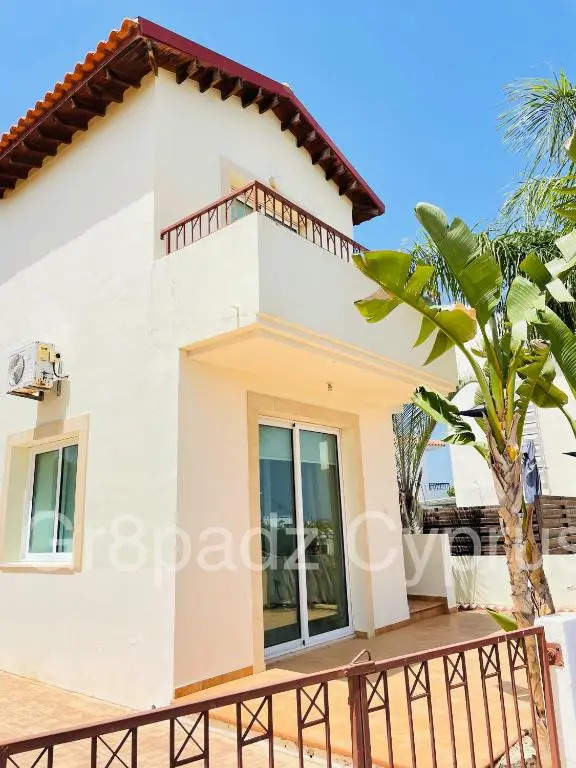 Gr8padz Villa Artemis