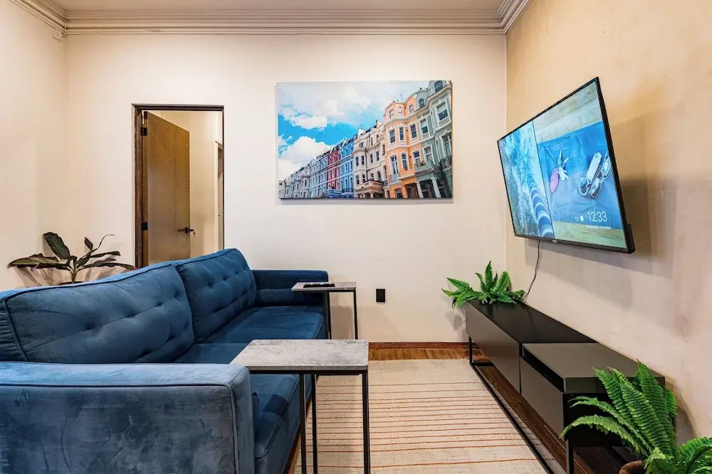 Cibeles apartments by VH