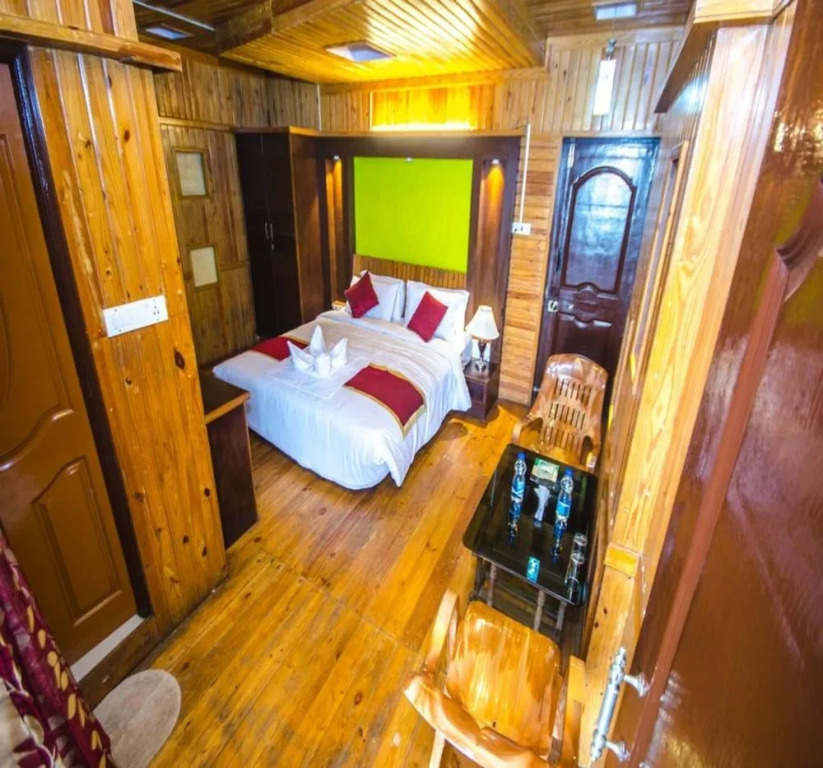 Green woods Resort