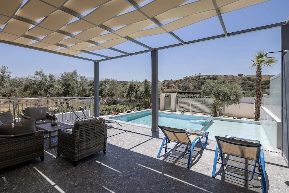 Villa Me - With Private Pool