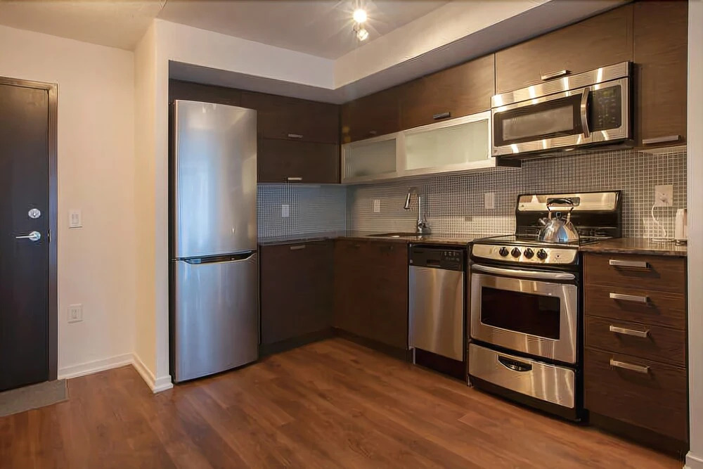 Elite Suites - Queen West offered by Short Term Stays