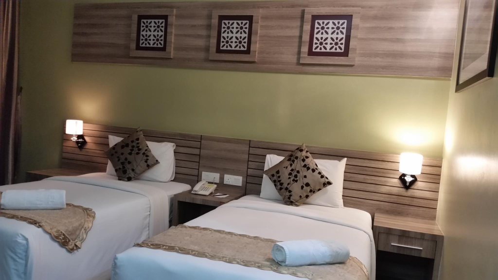 HIG Hotel & Convention