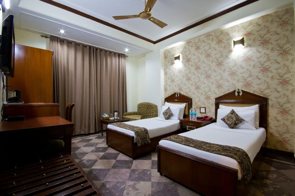 Hotel Sunstar Grand