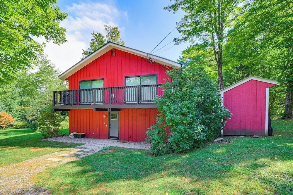 Inviting Vermont Home On Mount Ascutney