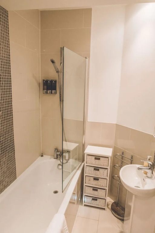 Novelty Suites