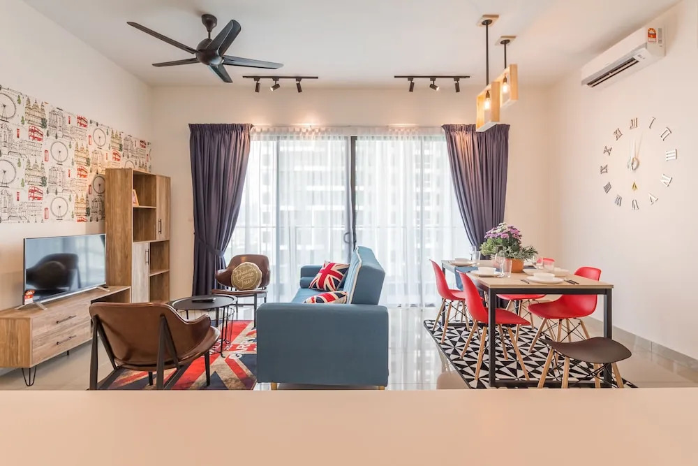 CitiZen Old Klang Road By Plush