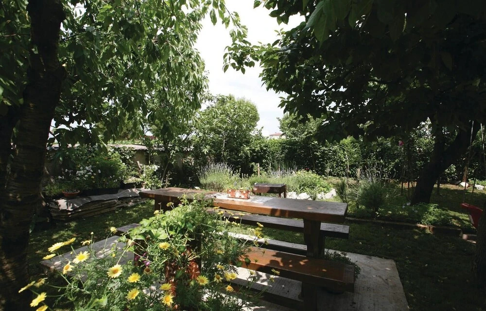 Beautiful Apartment in Umag With 3 Bedrooms and Wifi