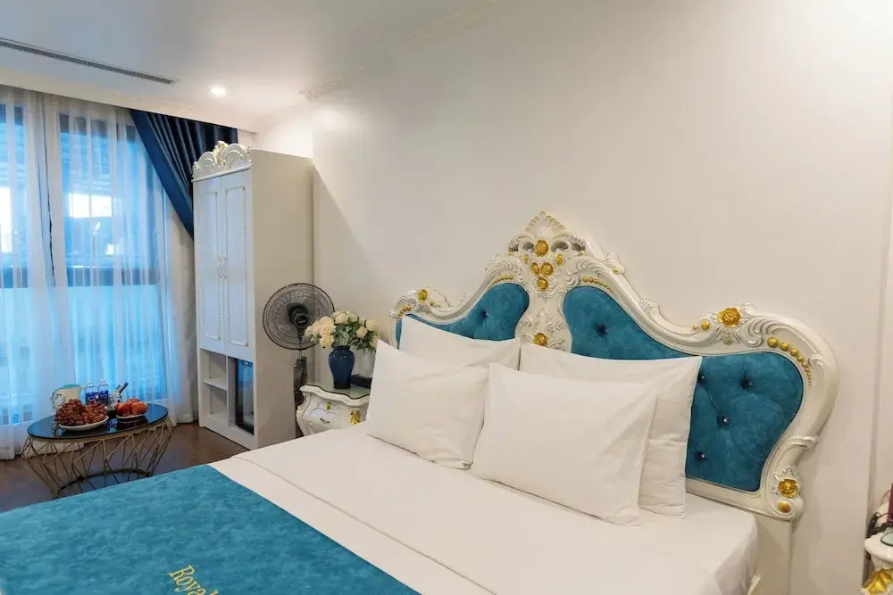 Royal Hotel Thanh Trì