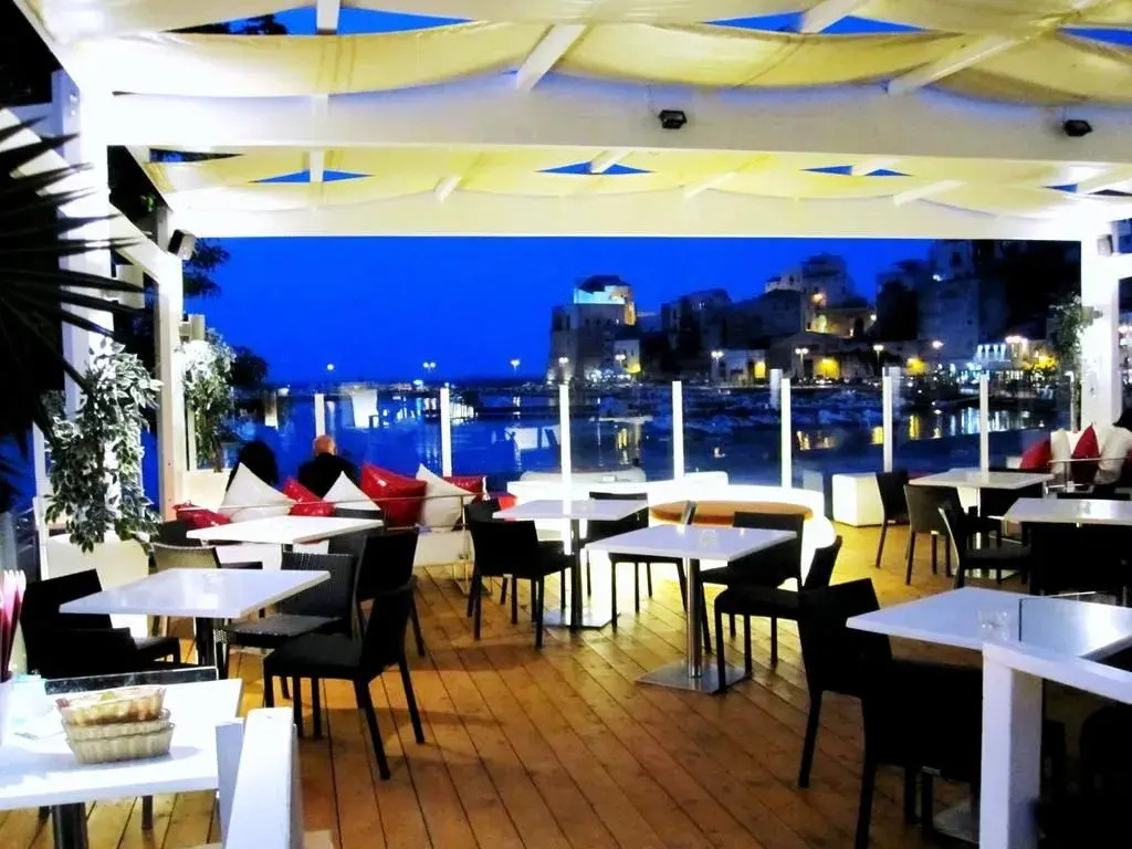 Cerri Hotel
