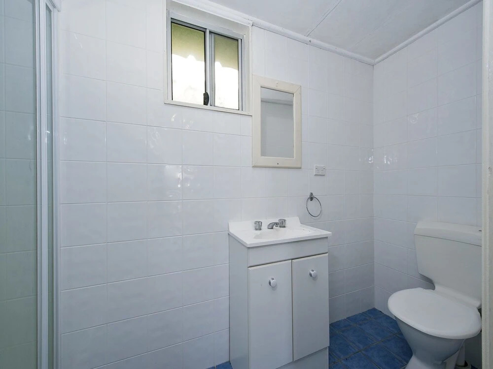 Victoria Parade, 25, Stillwater