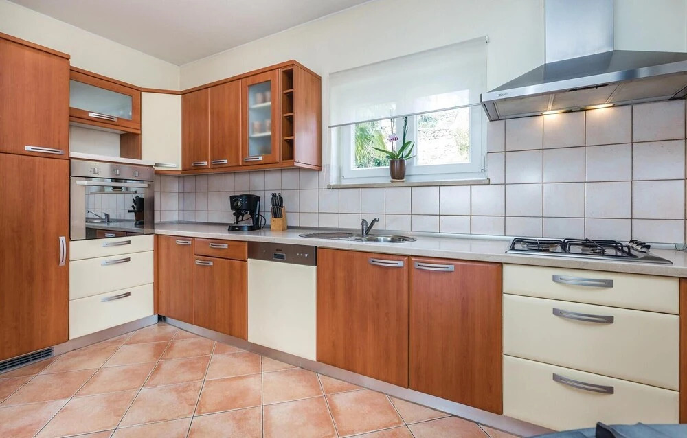 Nice Home in Matulji With Wifi and 2 Bedrooms