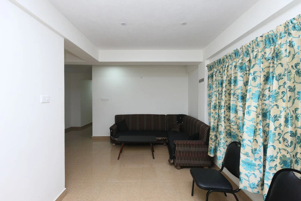 OYO Homes 063 Bakiee Road