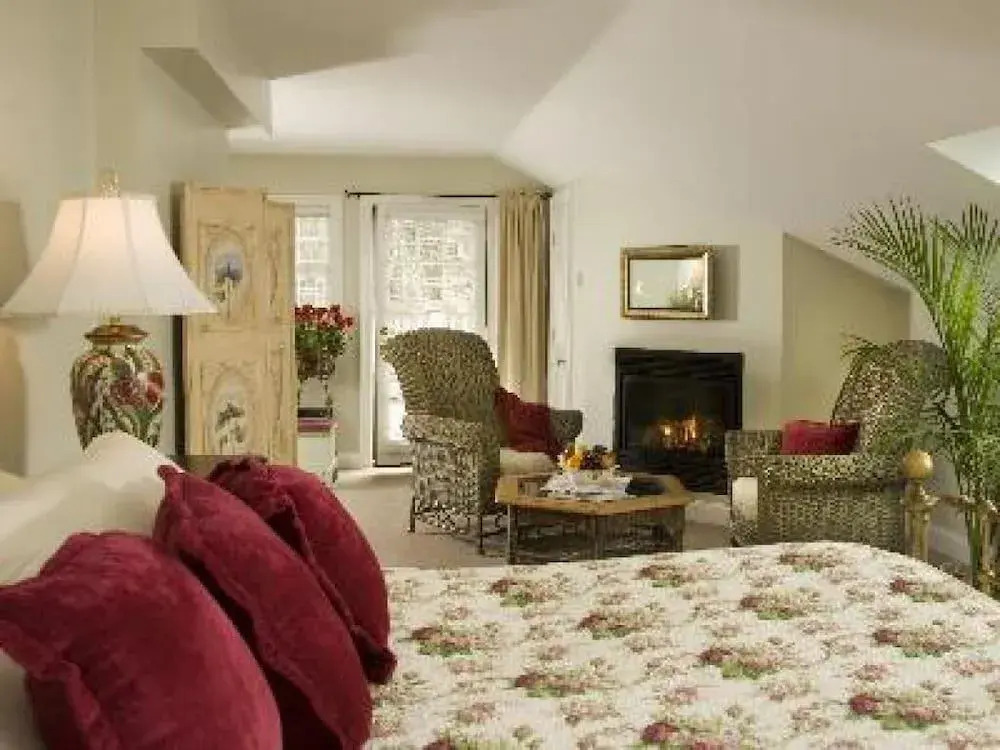 Hydrangea House Inn